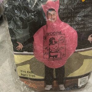 One kids woopie cushion costume ages 7-10
